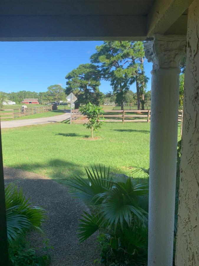Oyo Family Ranch At Melbourne Fl Hotel Buitenkant foto